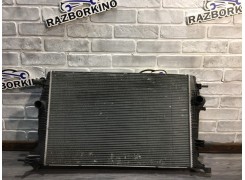 Радиатор охлаждения двигателя Renault Scenic 3 1.6 Dci 214100017r (Рено Сценик)